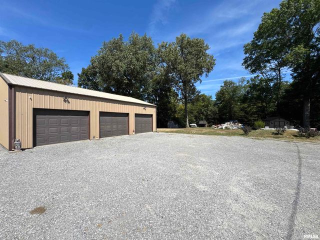 3920 Herrin Road, Carterville, IL 62918