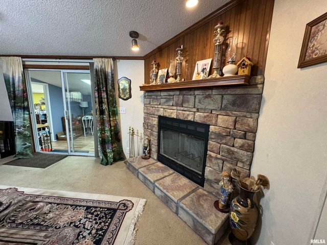 3920 Herrin Road, Carterville, IL 62918