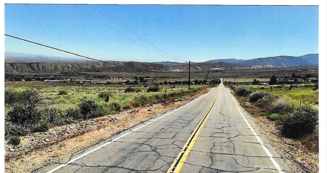 121 Juniper Hills, Juniper Hills, CA 93543