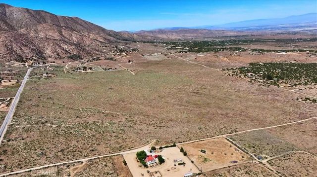 121 Juniper Hills, Juniper Hills, CA 93543