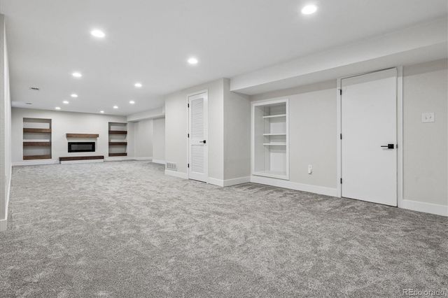 500 N Monaco Street Parkway, Denver, CO 80220
