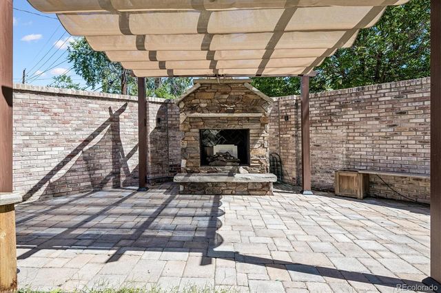 500 N Monaco Street Parkway, Denver, CO 80220