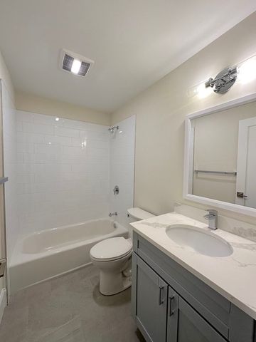 12 Arnold Circle 6, Cambridge, MA 02139