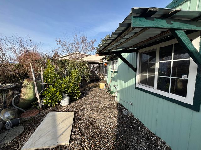 3600 Avenue G SPC 26, White City, OR 97503