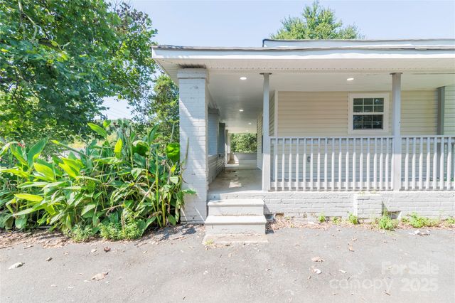 1818 Stowe Avenue, Gastonia, NC 28054