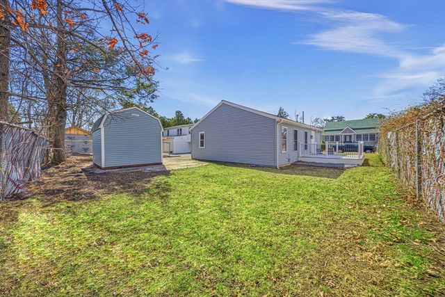 37 Frances St, Brockton, MA 02301