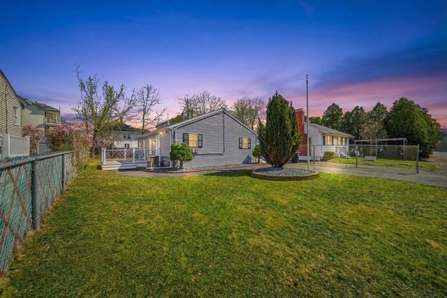 37 Frances St, Brockton, MA 02301