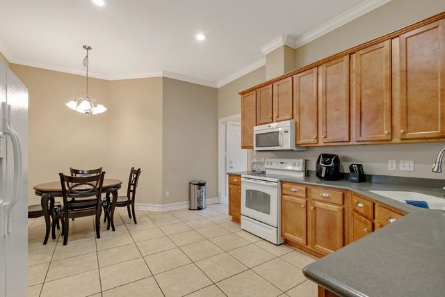 1631 OSPREY POINTE DR, Tallahassee, FL 32308