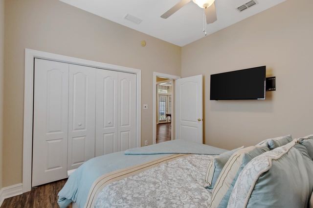 1631 OSPREY POINTE DR, Tallahassee, FL 32308