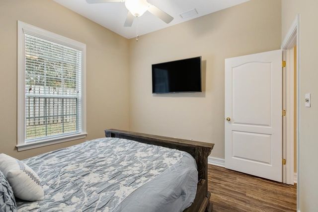 1631 OSPREY POINTE DR, Tallahassee, FL 32308