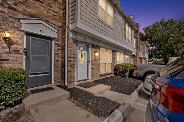 617 Carriagehouse Lane 3, Garland, TX 75040