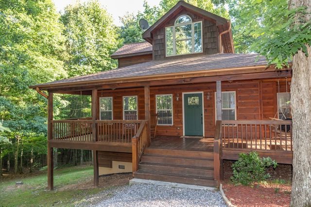 182 Oak Hills Drive, Morganton, GA 30560