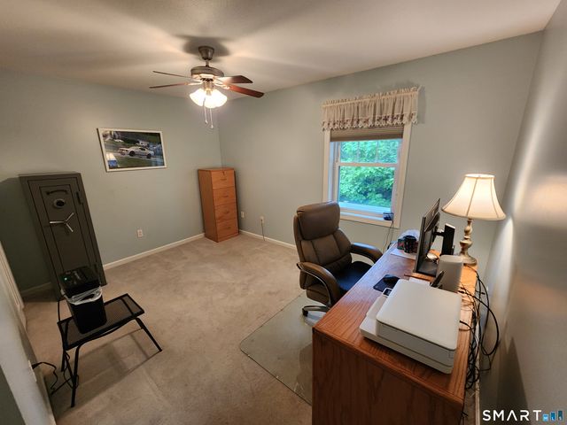 1943 Logans Way, Windsor, CT 06095