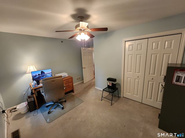 1943 Logans Way, Windsor, CT 06095