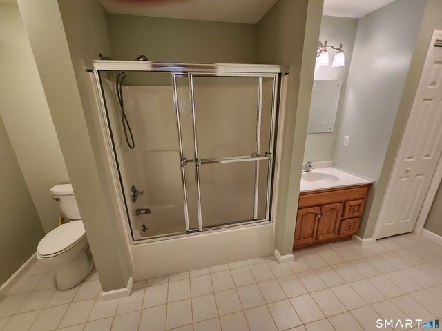 1943 Logans Way, Windsor, CT 06095