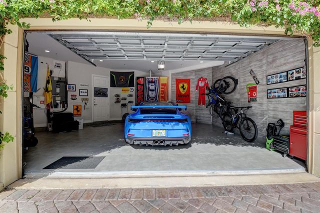 921 Osceola Drive Unit 4, Boca Raton, FL 33432