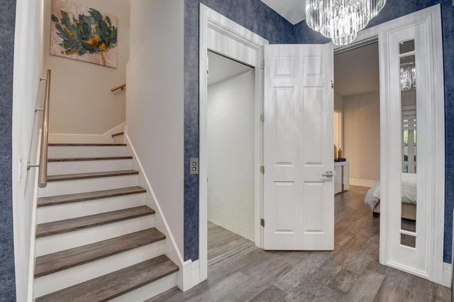 921 Osceola Drive Unit 4, Boca Raton, FL 33432