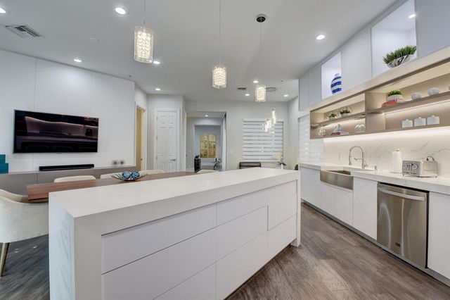 921 Osceola Drive Unit 4, Boca Raton, FL 33432