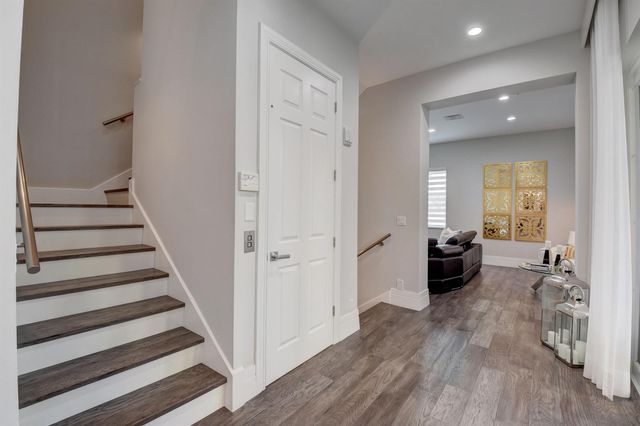 921 Osceola Drive Unit 4, Boca Raton, FL 33432