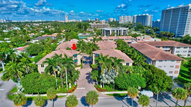 921 Osceola Drive Unit 4, Boca Raton, FL 33432