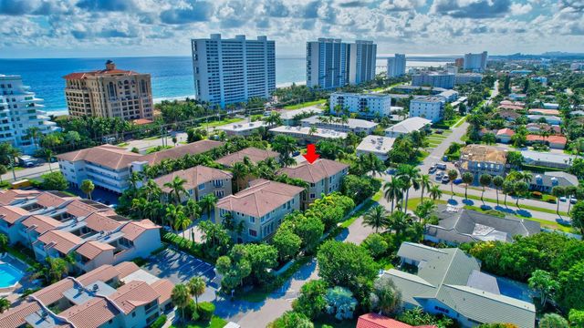 921 Osceola Drive Unit 4, Boca Raton, FL 33432