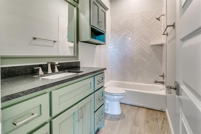 13313 Porto Lane, Oklahoma City, OK 73170