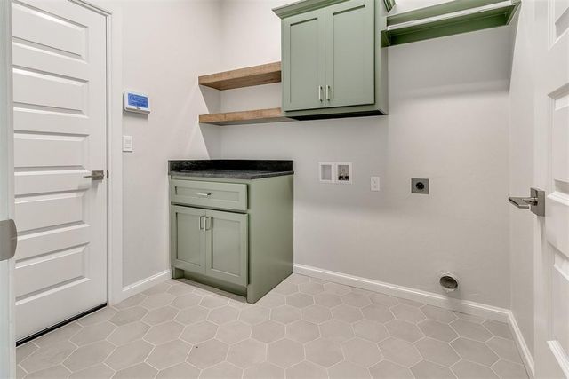 13313 Porto Lane, Oklahoma City, OK 73170