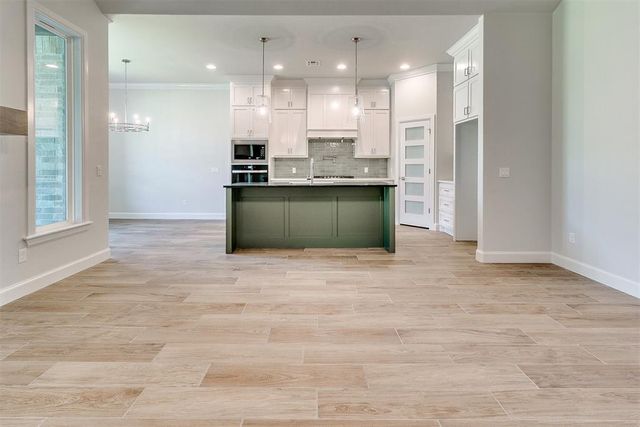 13313 Porto Lane, Oklahoma City, OK 73170