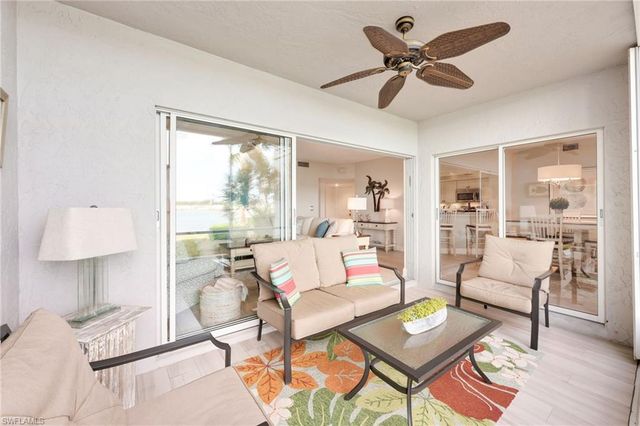 2611 Citrus Lake DR # C105, Naples, FL 34109