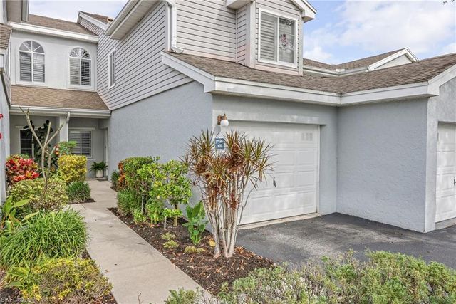 2611 Citrus Lake DR # C105, Naples, FL 34109