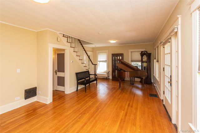 571 Route 17M, Middletown, NY 10940