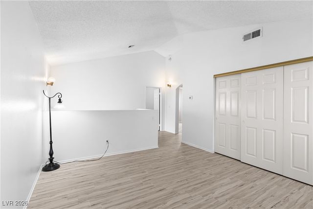 2324 Collanade Court, Las Vegas, NV 89128