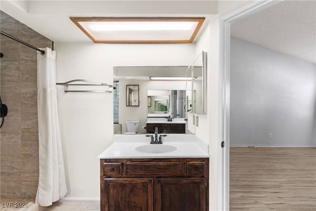 2324 Collanade Court, Las Vegas, NV 89128