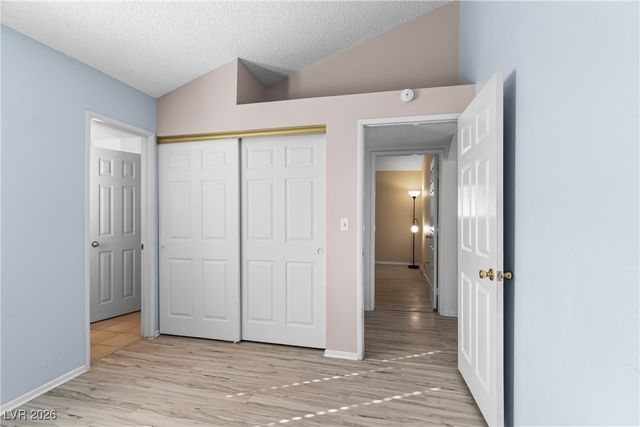 2324 Collanade Court, Las Vegas, NV 89128