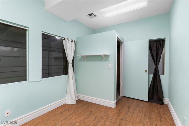 2324 Collanade Court, Las Vegas, NV 89128