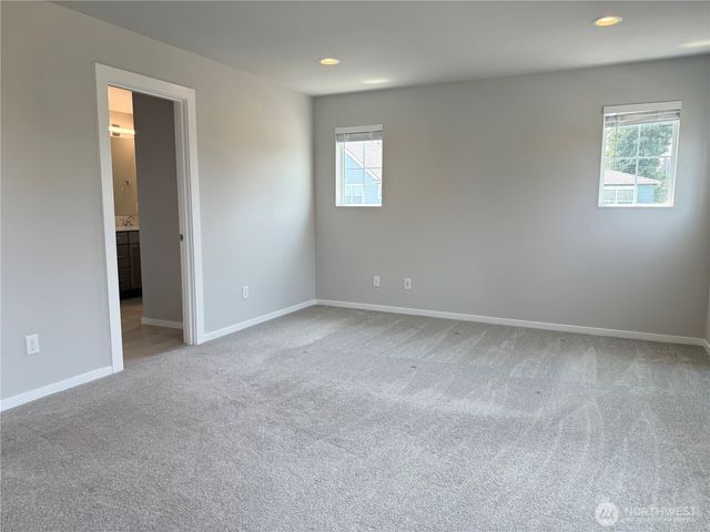 10044 5th Avenue SW, Seattle, WA 98146