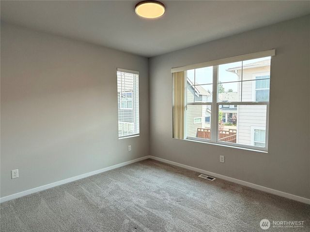 10044 5th Avenue SW, Seattle, WA 98146
