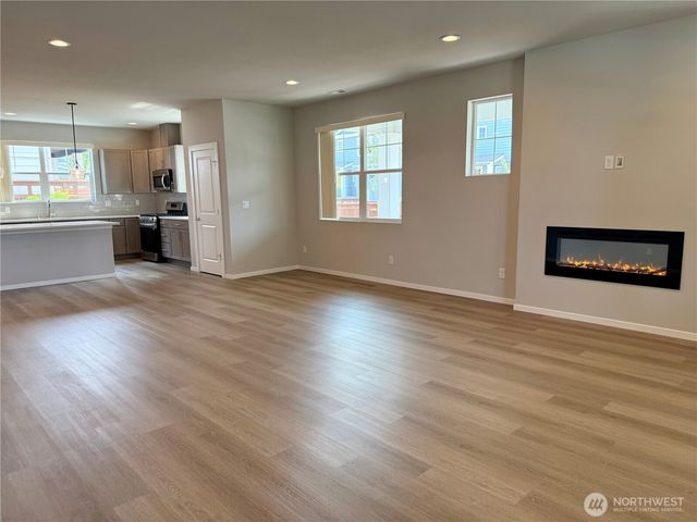 10044 5th Avenue SW, Seattle, WA 98146