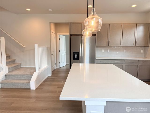 10044 5th Avenue SW, Seattle, WA 98146