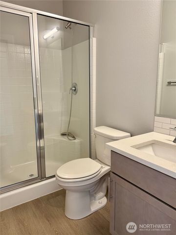 10044 5th Avenue SW, Seattle, WA 98146
