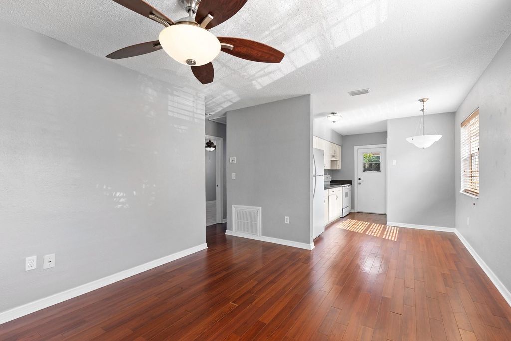 821 Tequesta Street 1, Fort Lauderdale, FL 33312