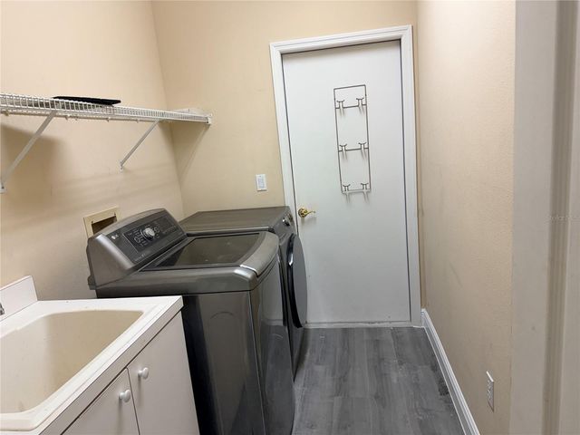 4621 SWEETMEADOW CIRCLE, Sarasota, FL 34238