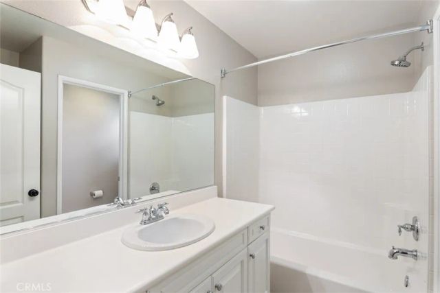 45000 Vine Cliff, Temecula, CA 92592