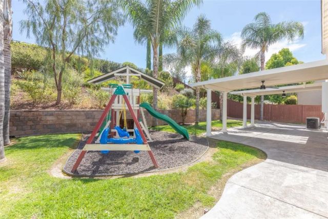 45000 Vine Cliff, Temecula, CA 92592