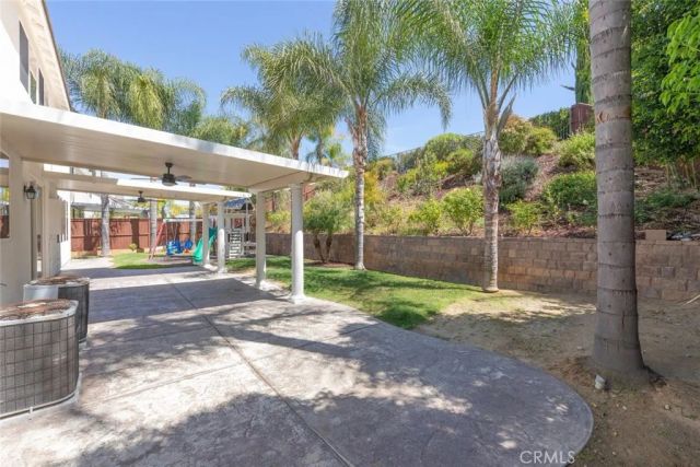 45000 Vine Cliff, Temecula, CA 92592