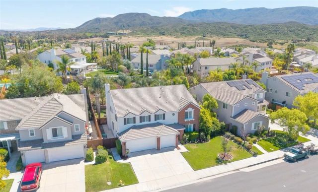 45000 Vine Cliff, Temecula, CA 92592