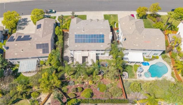 45000 Vine Cliff, Temecula, CA 92592