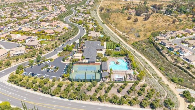 45000 Vine Cliff, Temecula, CA 92592