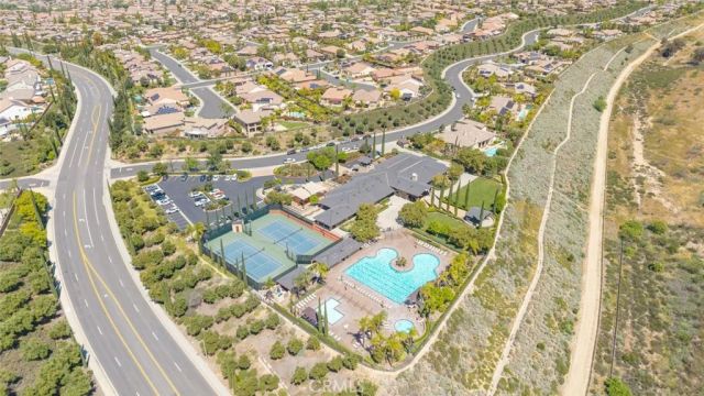 45000 Vine Cliff, Temecula, CA 92592