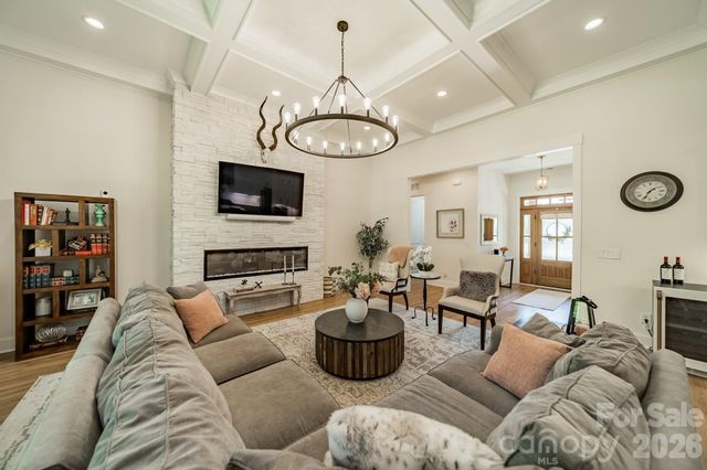 5201 Meadowland Parkway, Monroe, NC 28112